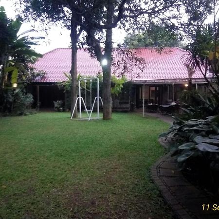 Hotel Casakhasa Jakarta Exterior foto